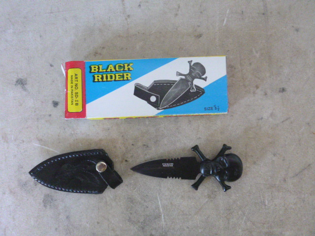 lot 214 image: Black Rider Knife