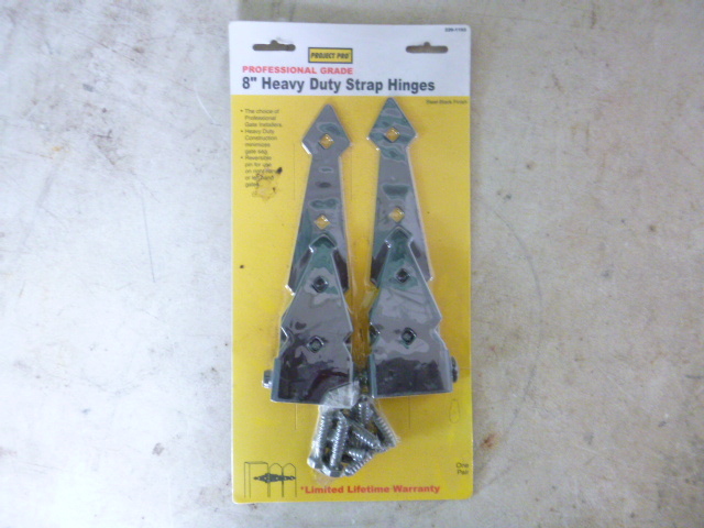 lot 239 image: Project Pro Grade Heavy Duty Strap Hinges