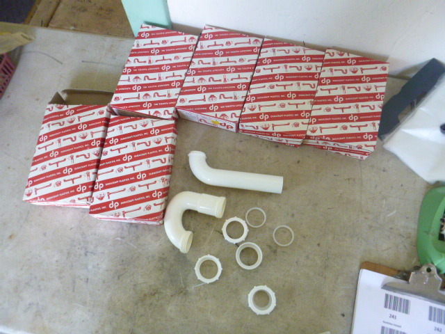 lot 245 image: 6 DP P Traps