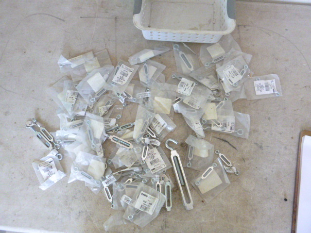 lot 259 image: Miscellaneous Turn Buckles