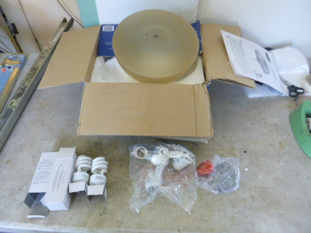lot 270 image: Harbor Breeze Ceiling Fan Light Kit