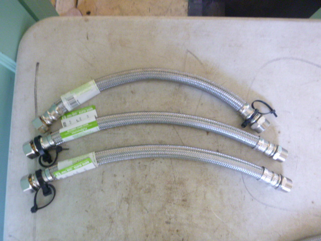lot 283 image: 3 Water Heater Flex Hose