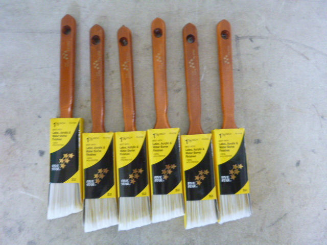 lot 291 image: 6 Five Star Paint Brushes