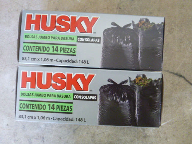 lot 304 image: 2 Boxes of Husky Flap Tie Yard Bags
