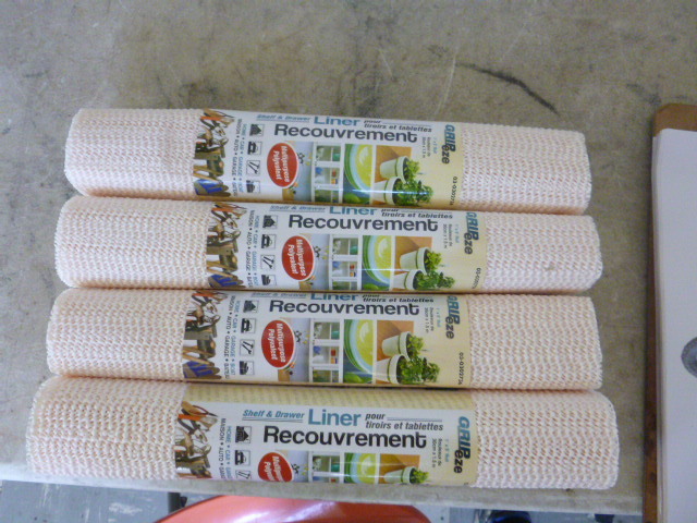 lot 332 image: 4 Rolls of Gripeze Shelf and Drawer Liners