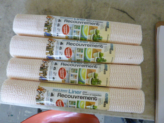 lot 333 image: 4 Rolls of Gripeze Shelf and Drawer Liners