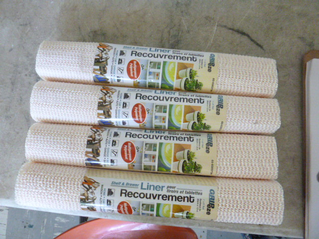 lot 334 image: 4 Rolls of Gripeze Shelf and Drawer Liners