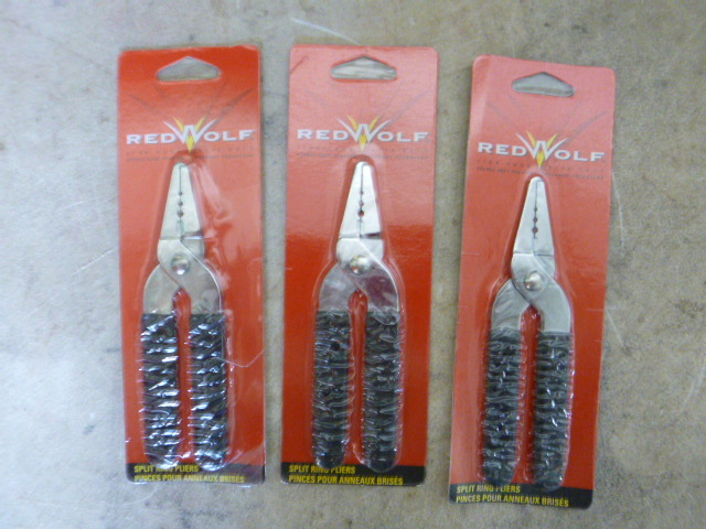 lot 390 image: 3 Red Wolf Split Ring Pliers