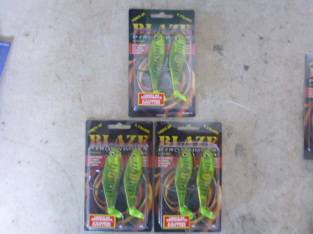 lot 400 image: 3 Packs of Blaze Pyroswimmer Lures