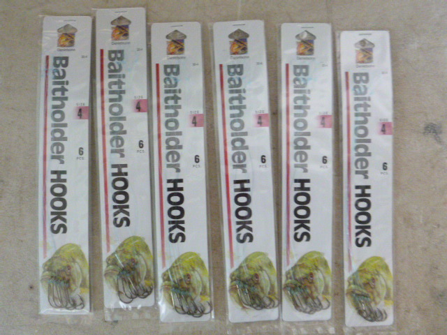 lot 412 image: 6 Packs of Danielson Baitholder Hooks