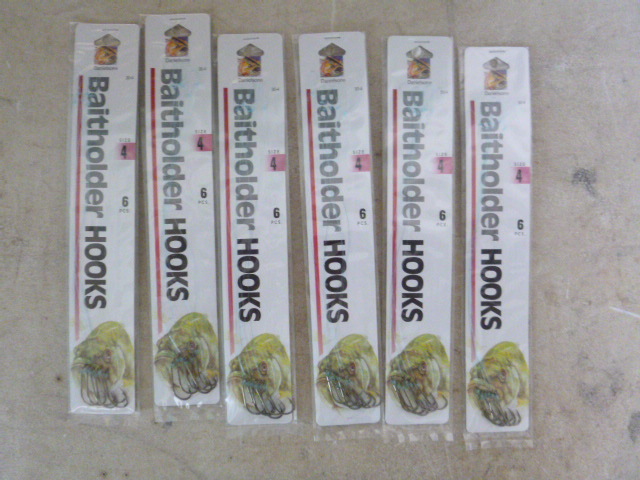 lot 413 image: 6 Packs of Danielson Baitholder Hooks