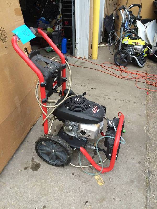 Husky 2600 PSI Pressure Washer Gasoline Driven, Model # HU80722 in