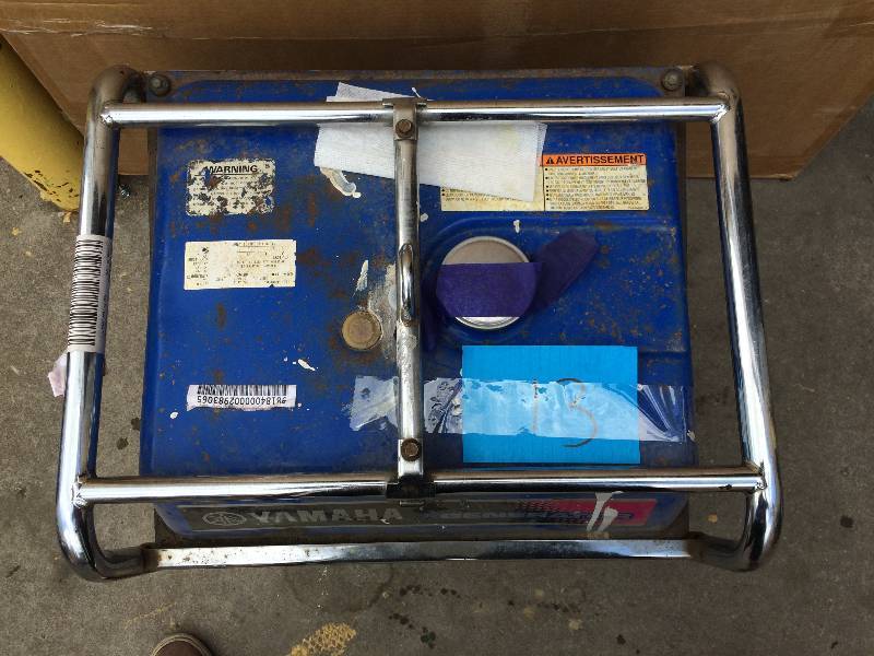 lot 13 image: Yamaha YG2600 Portable Generator in working conditions