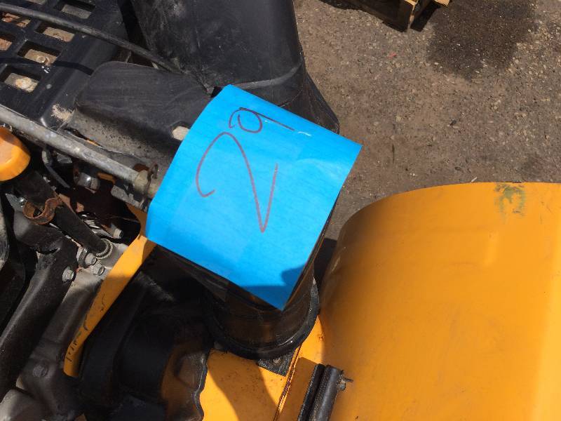 lot 29 image: Cub Cadet 3X (26) 357cc 26 in. Three-Stage Electric Start Gas Snow Blower with Headlight Model 31AH55TA756 for parts o repair the motor its not lock