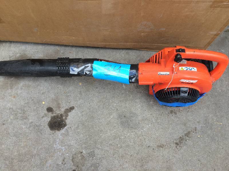 lot 34 image: Echo 165 mph 391 CFM 2-Cycle Gas Low Noise Handheld Blower Model # PB-250LN in working conditions
