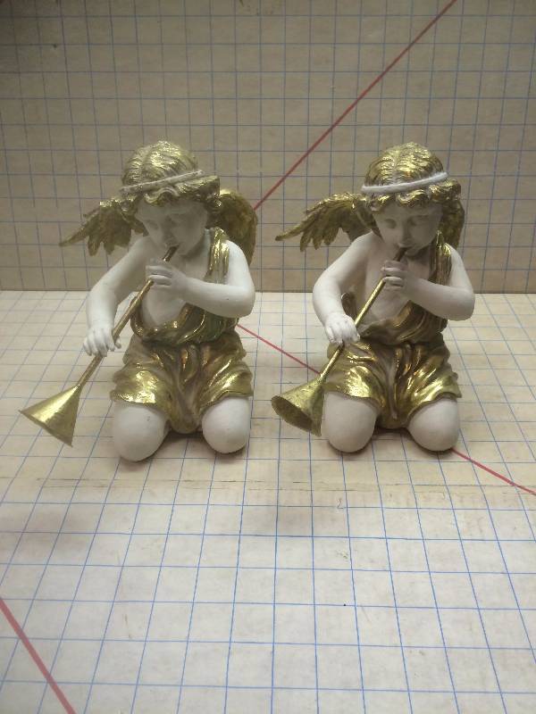 Trumpeting Angles