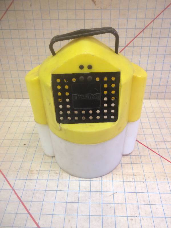 Minnow bucket