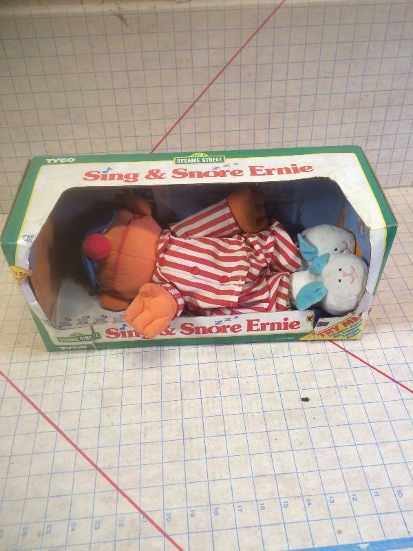 Sing and Snore Ernie