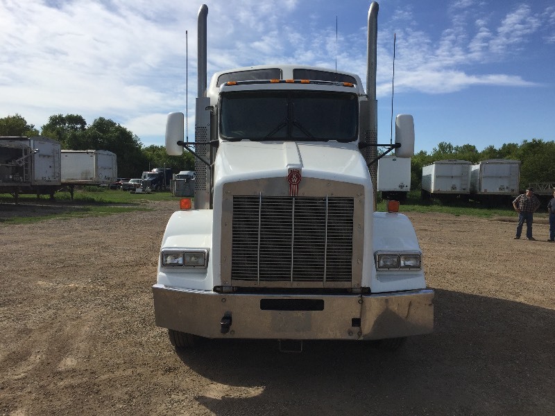 2006  Kenworth T800 aero cab