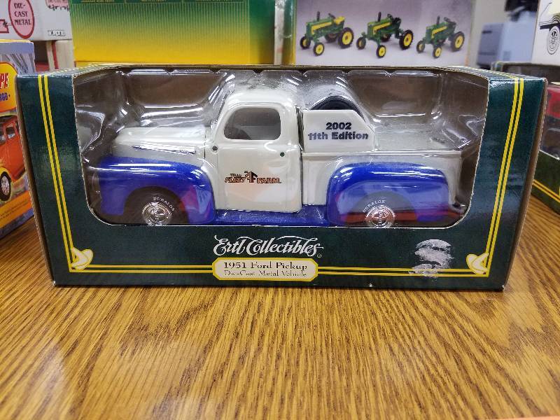 fleet farm toy trucks