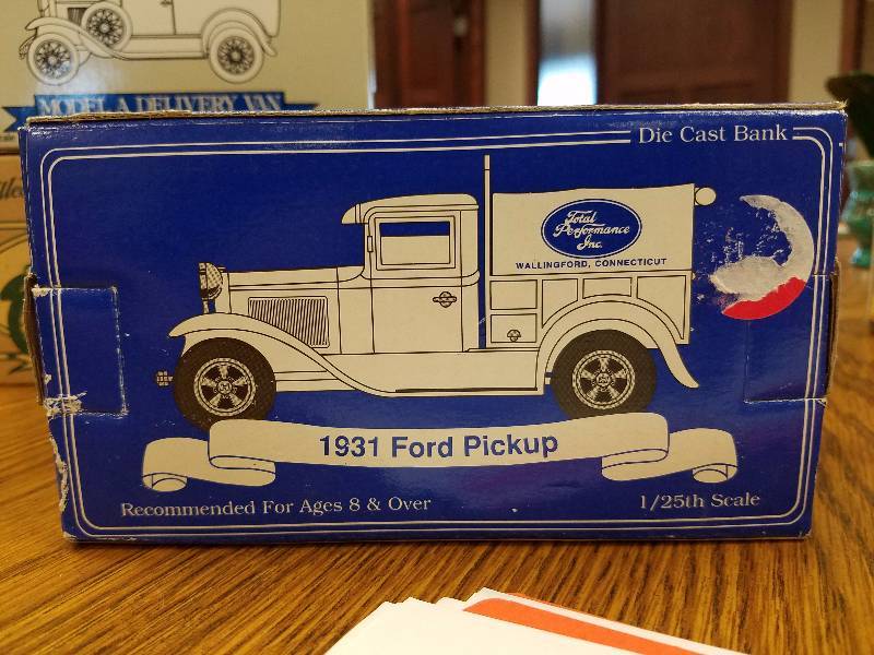 lot 34 image: 1931 Ford Pickup Die Cast