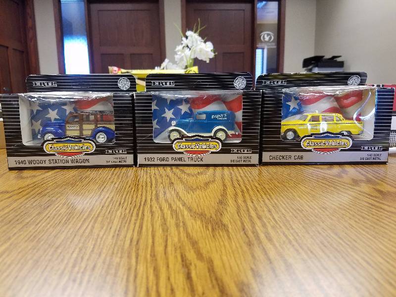 lot 55 image: Lot of Three Classic Die Cast Vehicles by Ertl