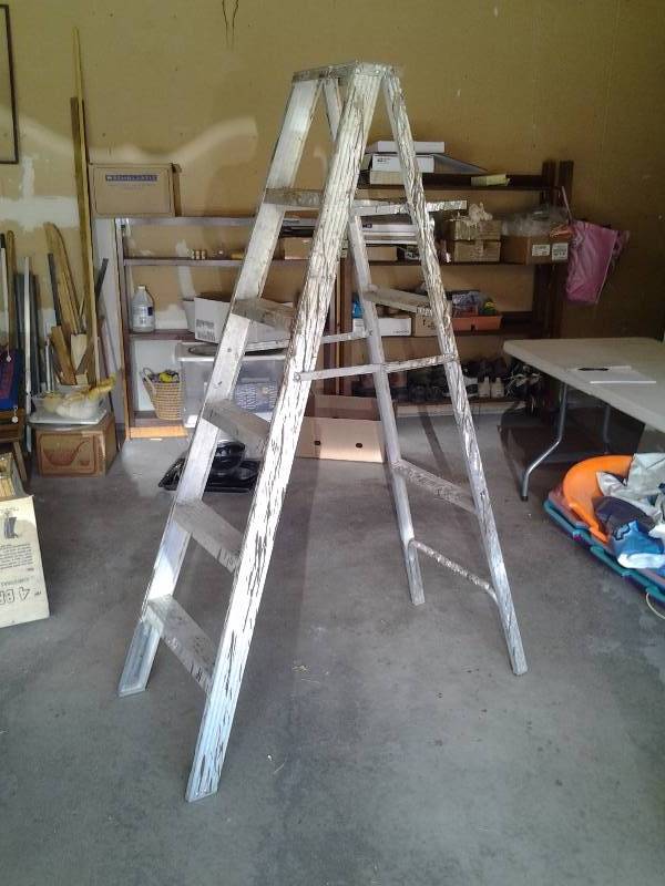 6-Foot Aluminum Step Ladder