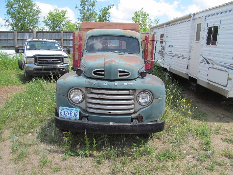1949 Ford F-4 Flatbed