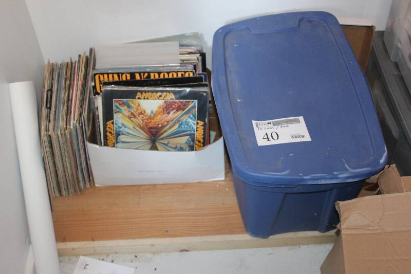 lot 40 image: Lot of Albums, Tote Bin