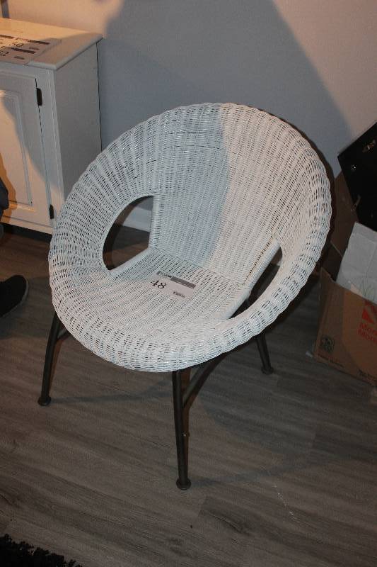 lot 48 image: Chair