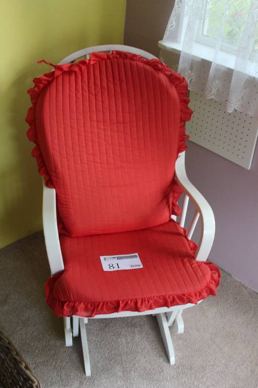 lot 81 image: Rocking Chair