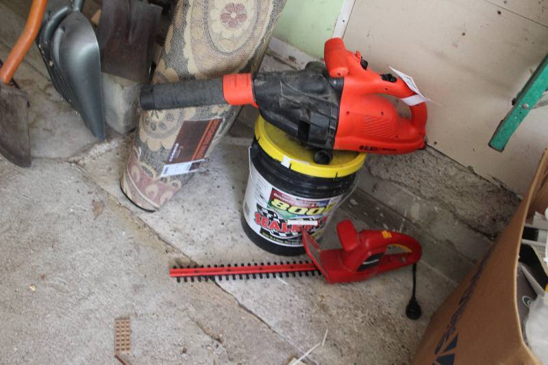 lot 114 image: Lot of (2) Yard Tools Including Black & Decker Leaf Blower, Homelite Hedge Trimmer