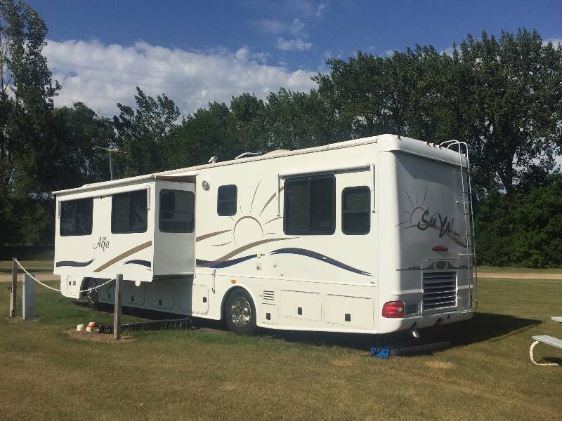 2005 Alpha See 40ft RV Moorhead Liquidation 2005 Alpha See 40ft RV