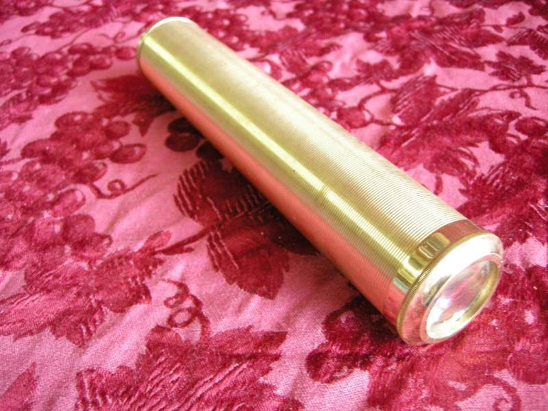 lot 8 image: Kaleidescope