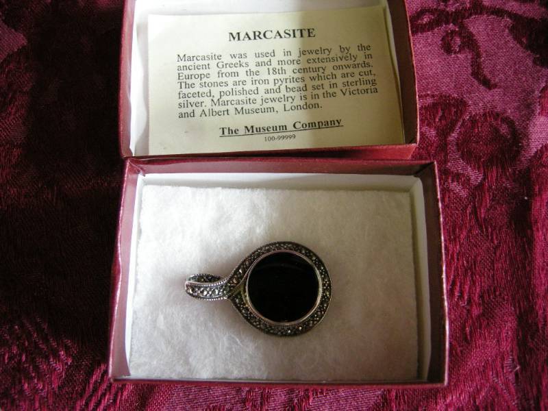 lot 18 image: Marcasite and Sterling Necklace Pendant