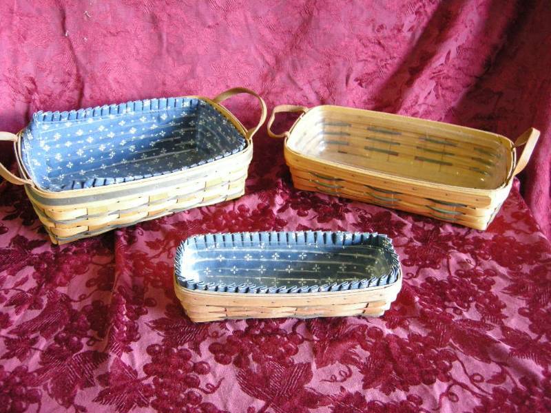 lot 31 image: 3 Longaberger Baskets