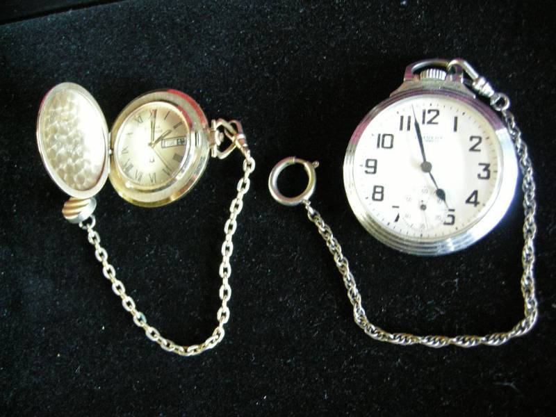 lot 40 image: Vintage Bulova and Culvert Pocket Watches