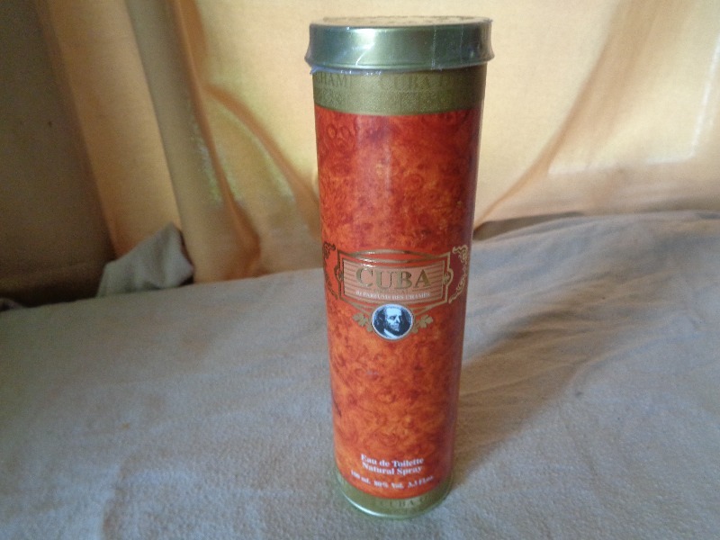 lot 23 image: New Mens Cologne