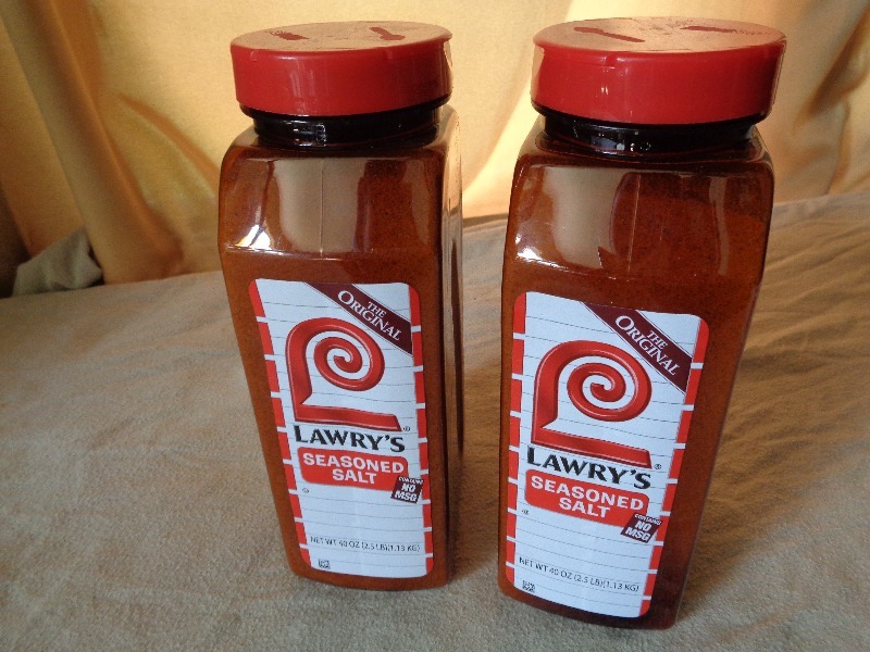 lot 32 image: 2 New Lawrys Seasoned Salt