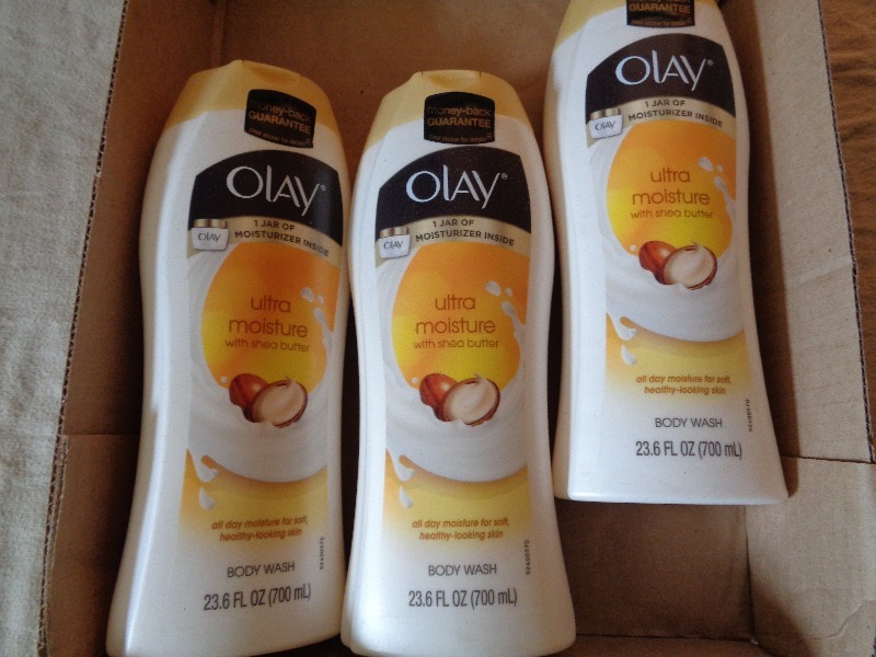lot 36 image: 3 New Bottles of Olay Body Wash