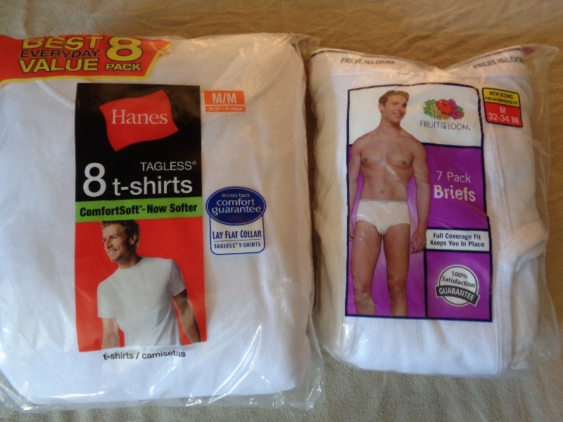 lot 41 image: New Mens Medium Tshirts and Briefs