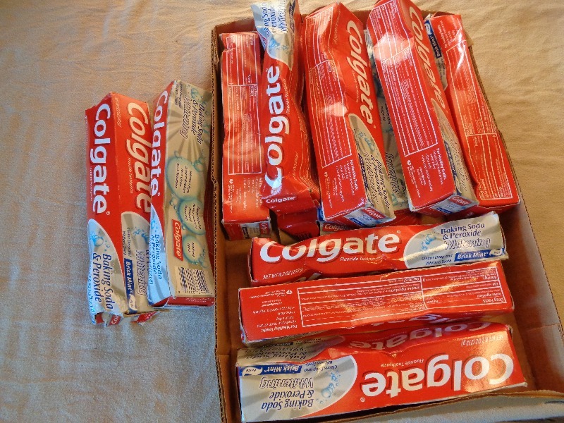 lot 61 image: 12 New Tubes of Toothpaste