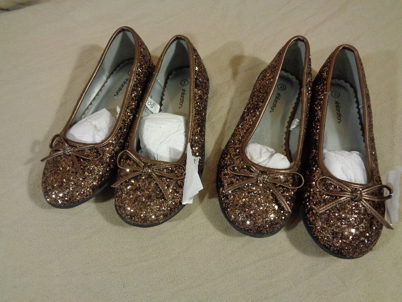 lot 79 image: 2 New Pair of Girls Shoes