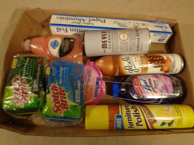 lot 157 image: New Sponges and Cleaning Items