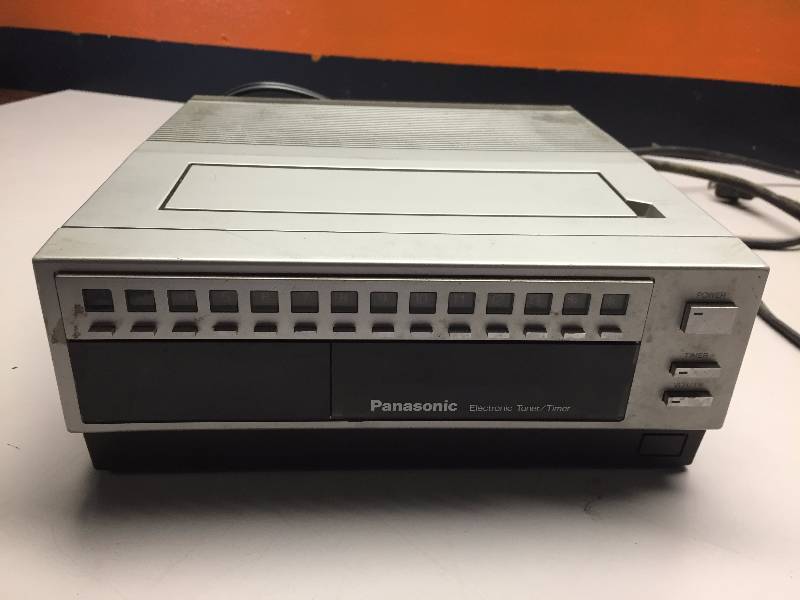 lot 6 image: PANASONIC ELECTRONIC TUNERTIMER AND VIDEO CASSETTE RECORDER