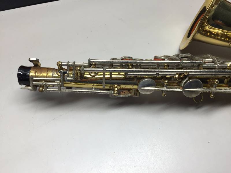 lot 11 image: CARL FISHER SAXAPHONE (ALTO) #30995