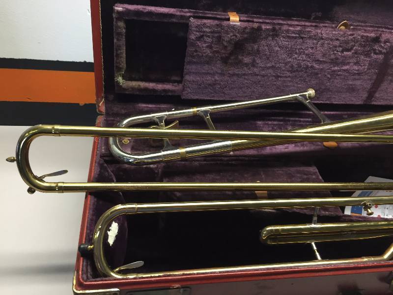 lot 12 image: REYNOLDS TROMBONE SLIDE VALVE #43495