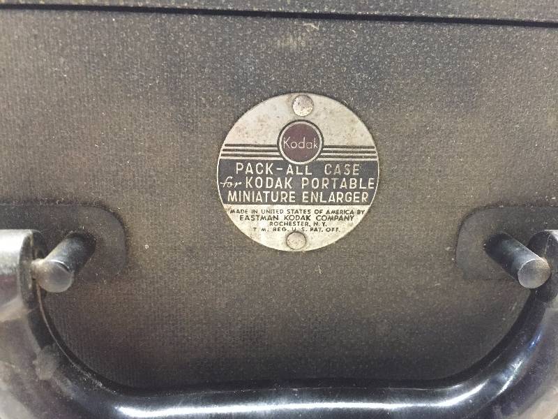 lot 14 image: KODAK PORTABLE MINIATURE PHOTO ENLARGER