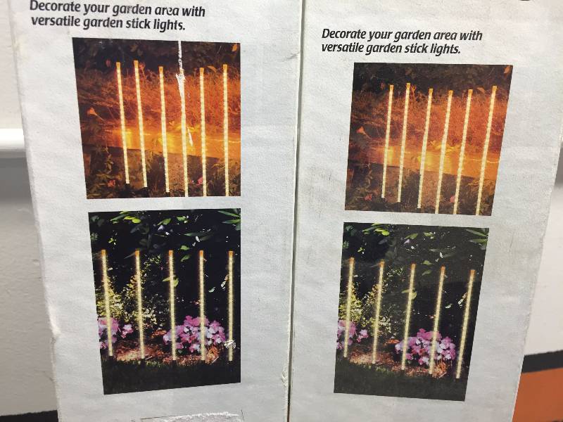 lot 25 image: OUTDOOR GARDEN LIGHTS, LIGHT FIXTURES AND ASHTRAYS