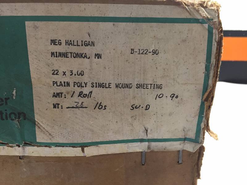 lot 26 image: PLAIN POLY 22 X 300